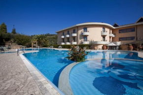  Albergo Ristorante Uliveto  Вероли